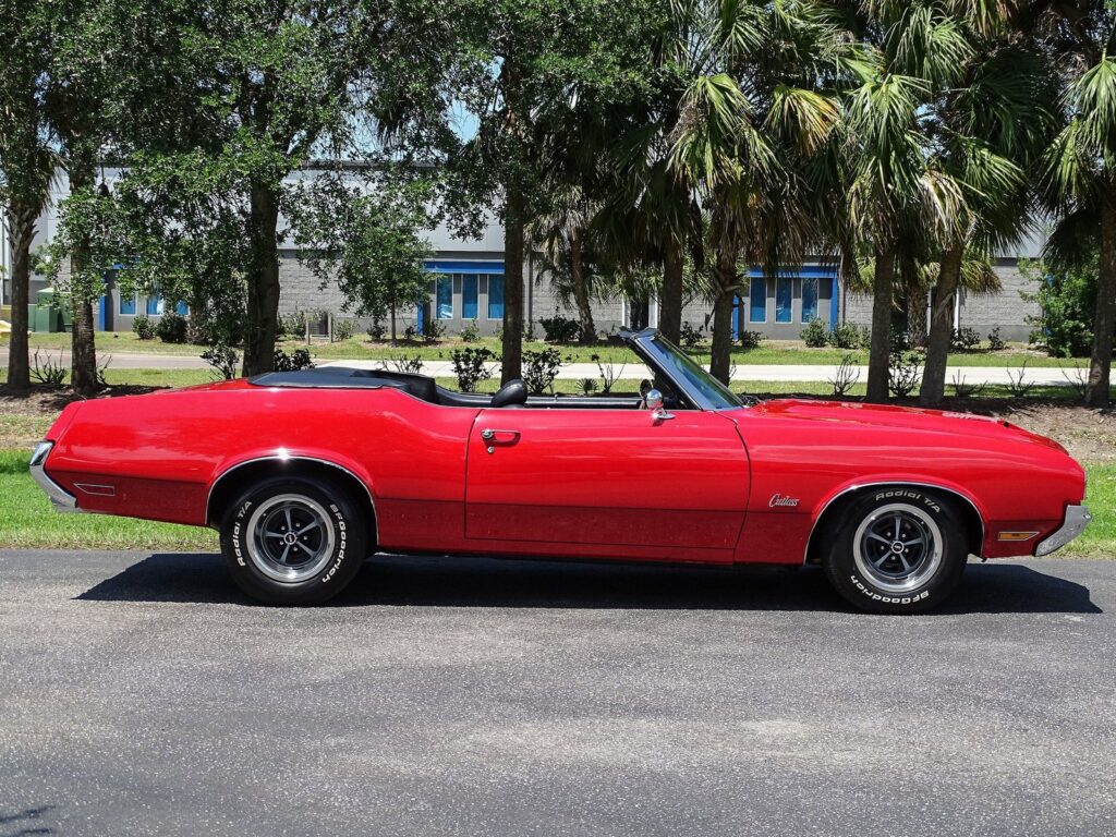 1970 Oldsmobile Cutlass Convertible